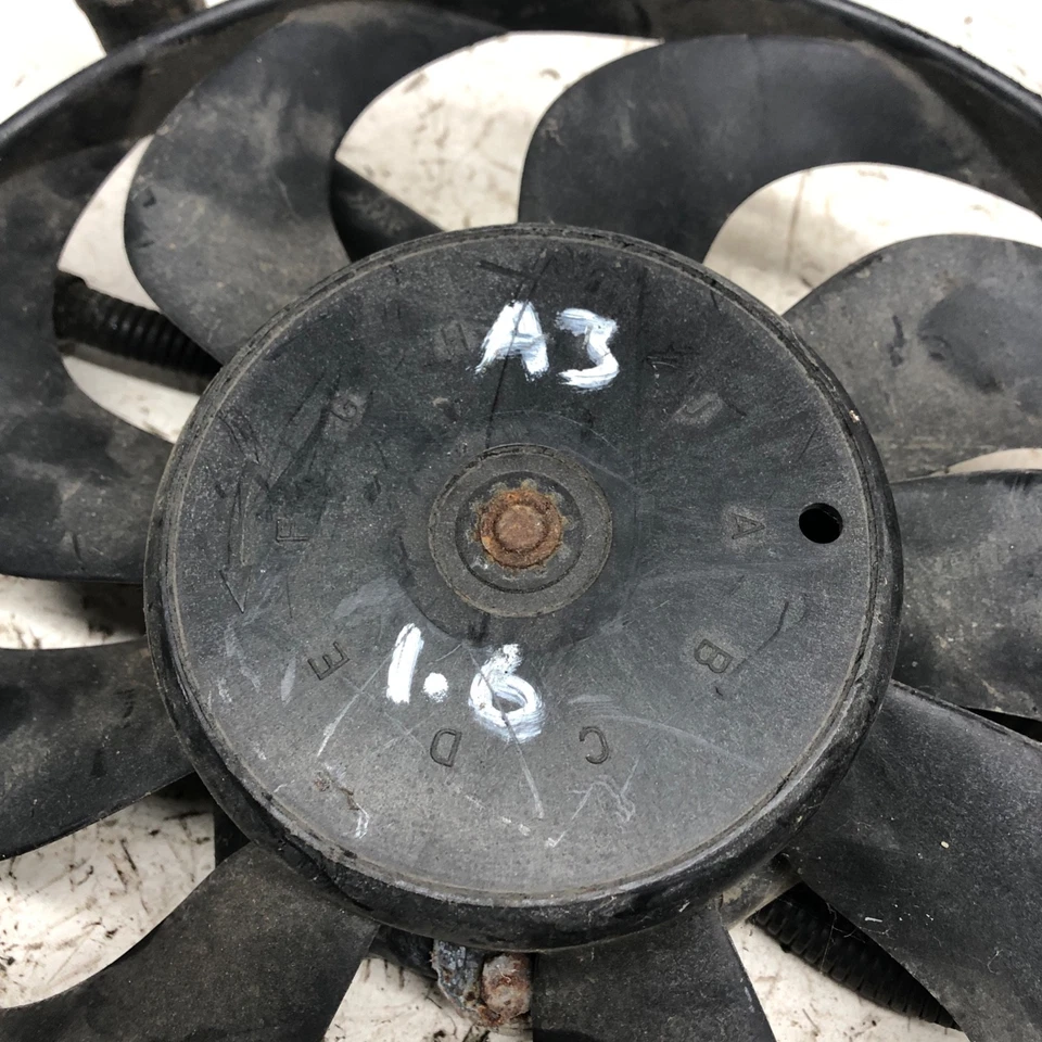 AUDI TT MK1 8N ARY ENGINE COOLING RADIATOR FAN UNIT 1J0959455K 1999-2006 - Image 2 of 4