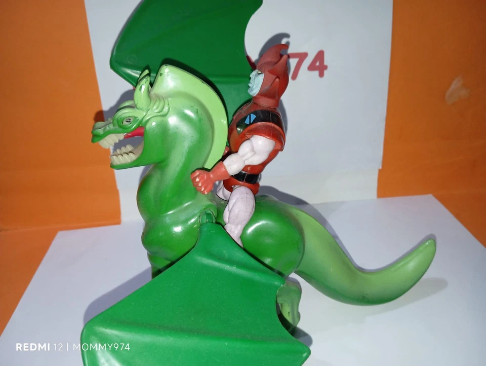 Galoob Blackstar Green Warlock Dragon Glow In The Dark Original and Overlord  - Immagine 3 di 4