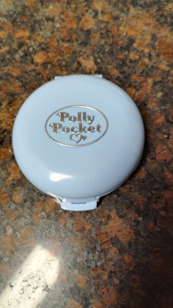 Vintage Polly Pocket 1989 Ice Skating Party