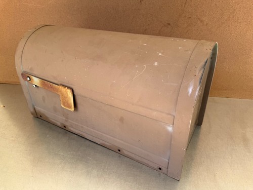 Vintage Heavy DutyVintage Heavy Duty Home Impressions Rual Mailbox 12 Pounds - Picture 6 of 22