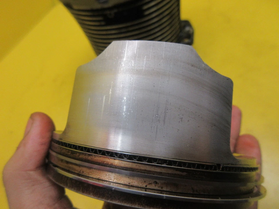 OEM 04-10 KAWASAKI VULCAN 2000 MOTOR DELANTERO BLOQUE CILINDRO JARRA Y PISTÓN  Foto 3 de 4