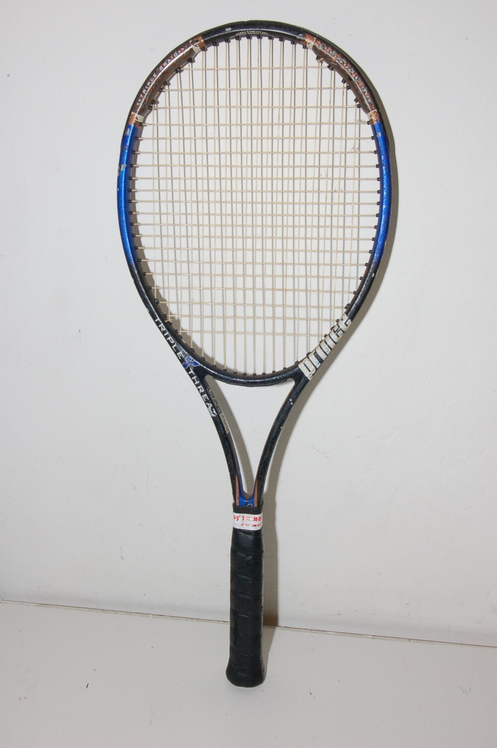 Raquette De Tennis Prince Triple Threat TT Rebel - Taille 95 Po², Grip 4 3/8, Noir/bleu - Occasion