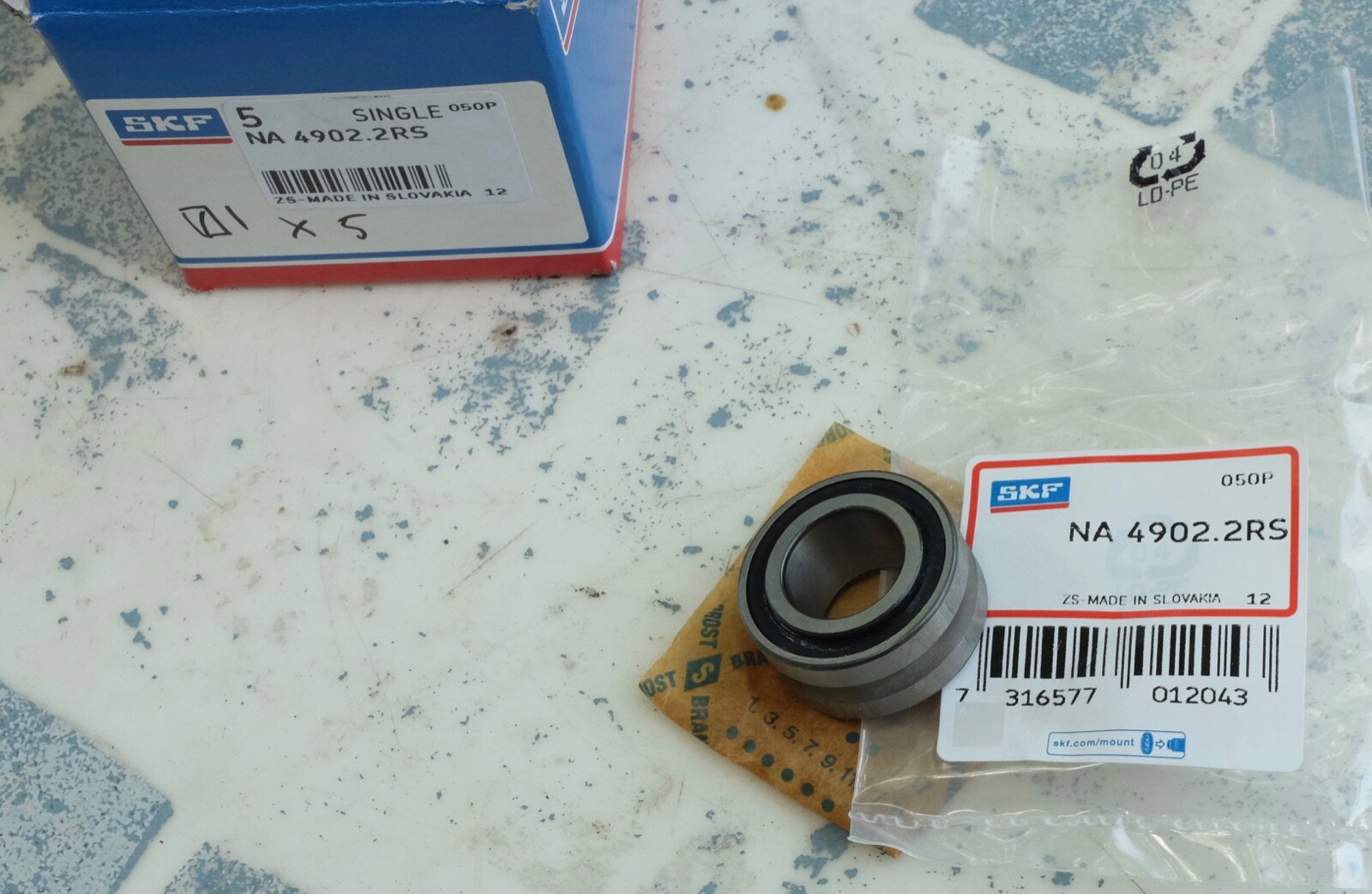 SKF NA 4902.2RS Roulements à aiguilles Premium double étanchéité Acier