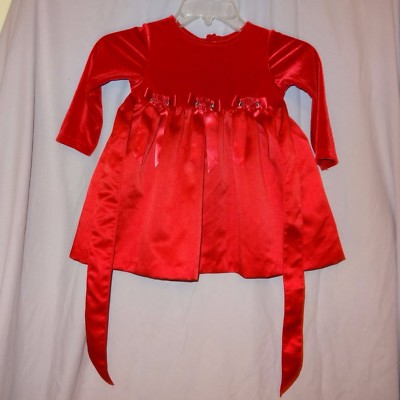 white christmas dresses SSYS The Everly Scallop Trim Puff Sleeve Shift Dress In Red Plaid main image 1