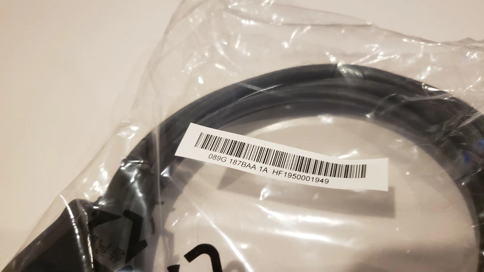 BizLink NEC 089G-87BAA-1A-HF DisplayPort v1.2 6ft Cable - Image 2 of 4