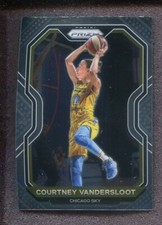 2021 Panini Prizm #10 - Courtney Vandersloot