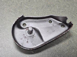 NICE GENUINE PORSCHE 914 914-6 CLUTCH CABLE REVERSE BRACKET BASE UNIT NLA #2