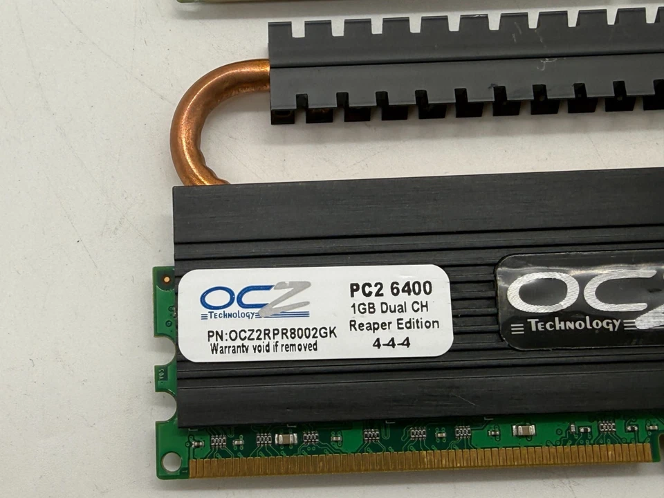 OCZ Reaper Series 2GB 2x 1GB PC2-6400 Desktop DIMM DDR2 800 MHz Non-ECC Memory - Image 2 of 4