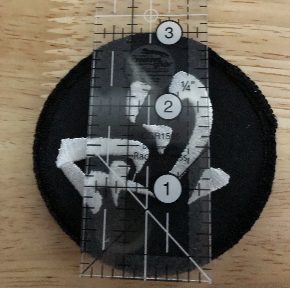 Parche de artes marciales de karate blanco y negro parche de calidad japonesa Foto 2 de 3