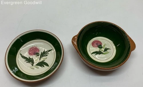 Pair of Vintage Stangl Pottery Fruit Bowls Featuring the Thistle Pattern