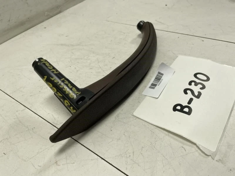 BMW X5 E70/FE43 2008 trasero derecho lado del pasajero interior manija de la puerta cubierta de moldura de tracción Foto 3 de 4