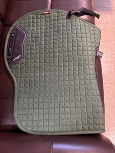 Tapis De Selle Lemieux Earth GP - Taille Universelle, Couleur Océan - Neuf