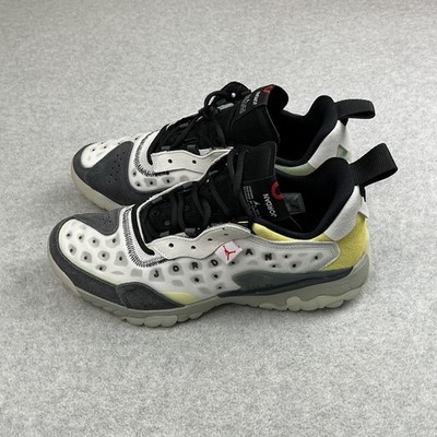 Nike Jordan Delta 2 Grey Silver Lightning Yellow Men s Size 12