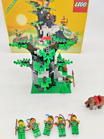 LEGO 6066 Castle Camouflaged Outpost Original Box Forestman Forestmen Robin Hood
