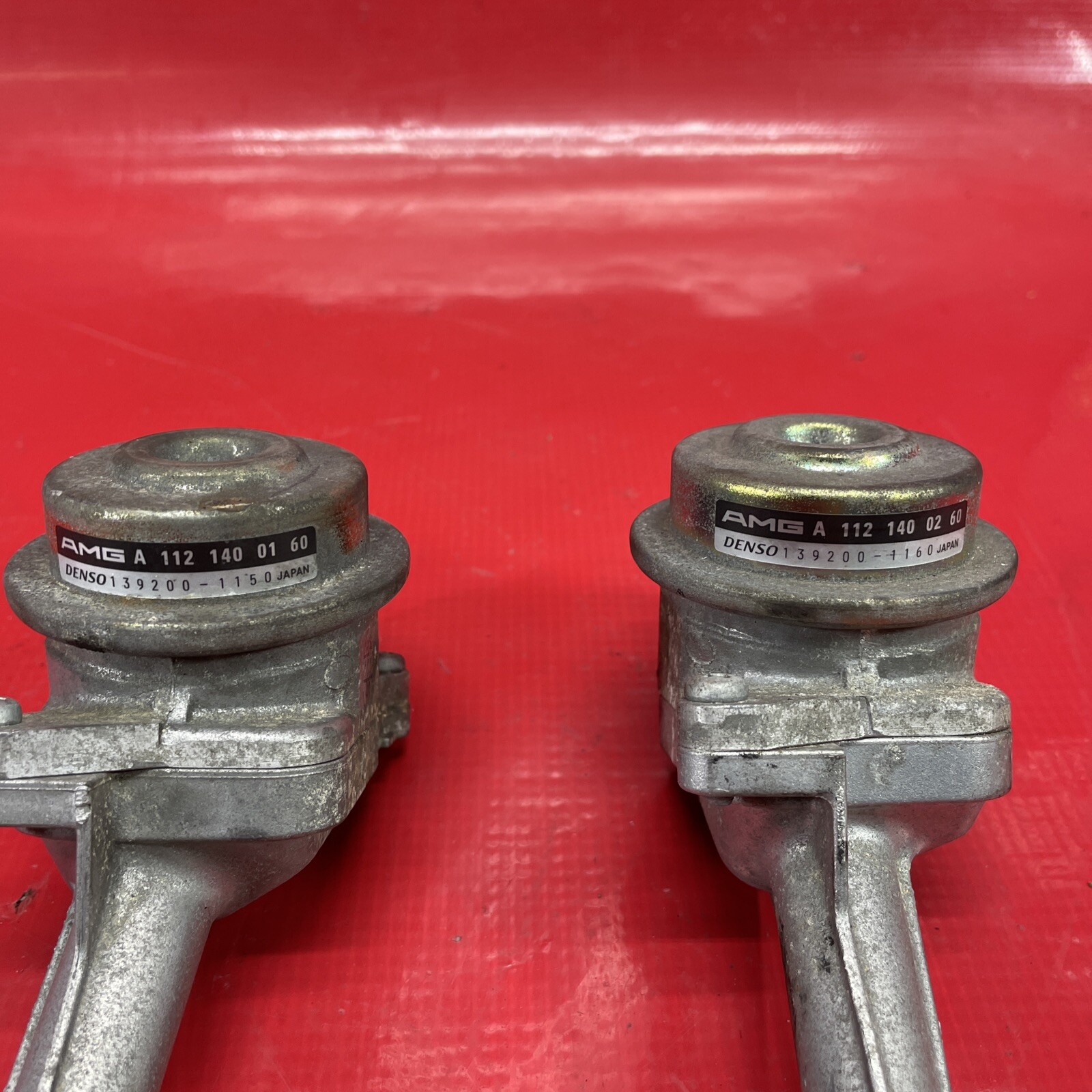 0204 Mercedes C32 SLK32 AMG SRT6 Engine Smog Air Pump Check Valve Set