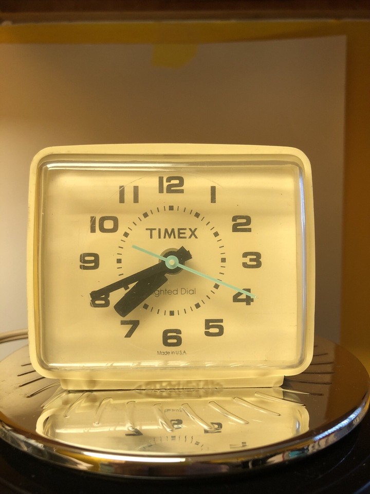Vintage General Electric Small Electric Alarm Clock Model 7369 Made in