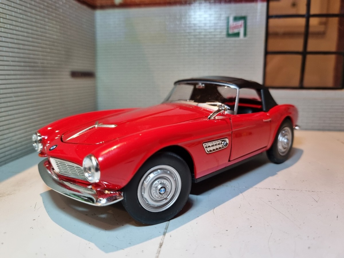 BMW 507 Roadster Cabrio 1956 ROOF UP 1:24 Classic Diecast