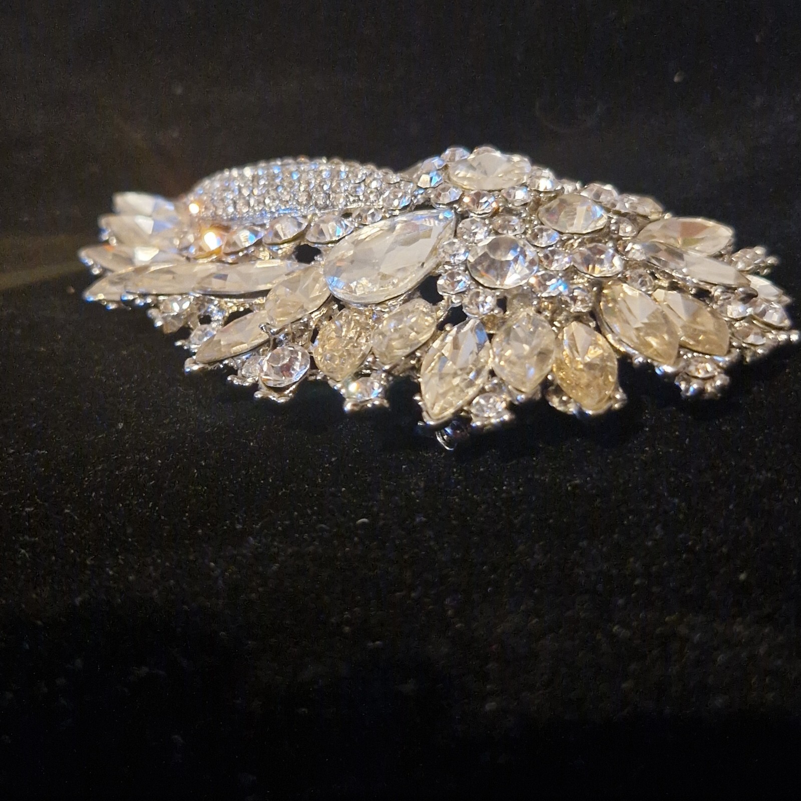 ABSOLUTELY HUGE STUNNING STATEMENT DIAMANTE CRYST… - image 4