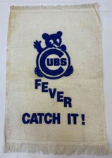 RĘCZNIK VINTAGE MŁODE GORĄCZKA ZŁAP GO! LOGO VINTAGE CUBS