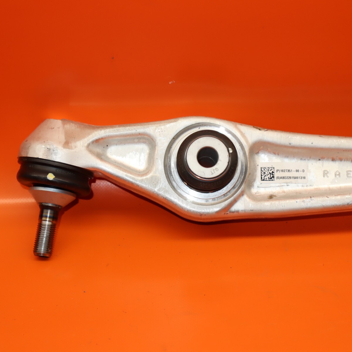 Tesla Model 3 Front Suspension Lower Rearward Control Arm 1027351 