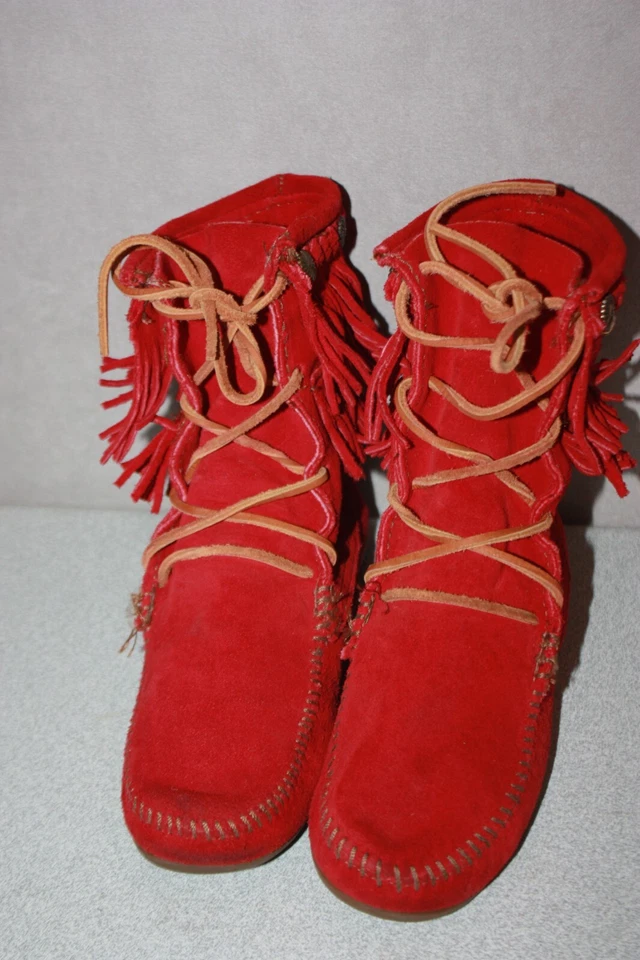MINNETONKA Chaussures Montantes Daim Franges Rouge T 5 /35 BE - Photo 2/4