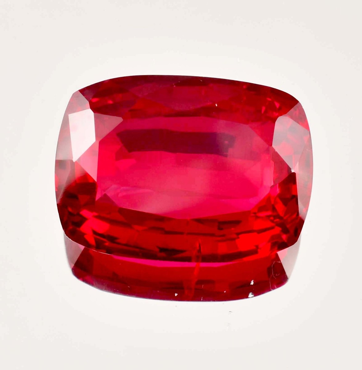 AAA Flawless x mm Natural Red Painite Very Rare Gemstone