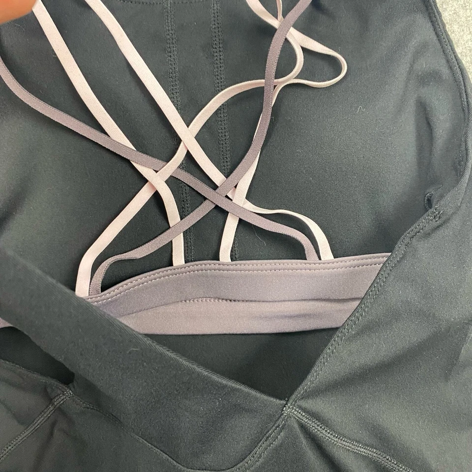 Fabletics Camiseta sin mangas Mujer XS Boost Sujetador Incorporado Absorbe Humedad Corredor Encaje Foto 3 de 4