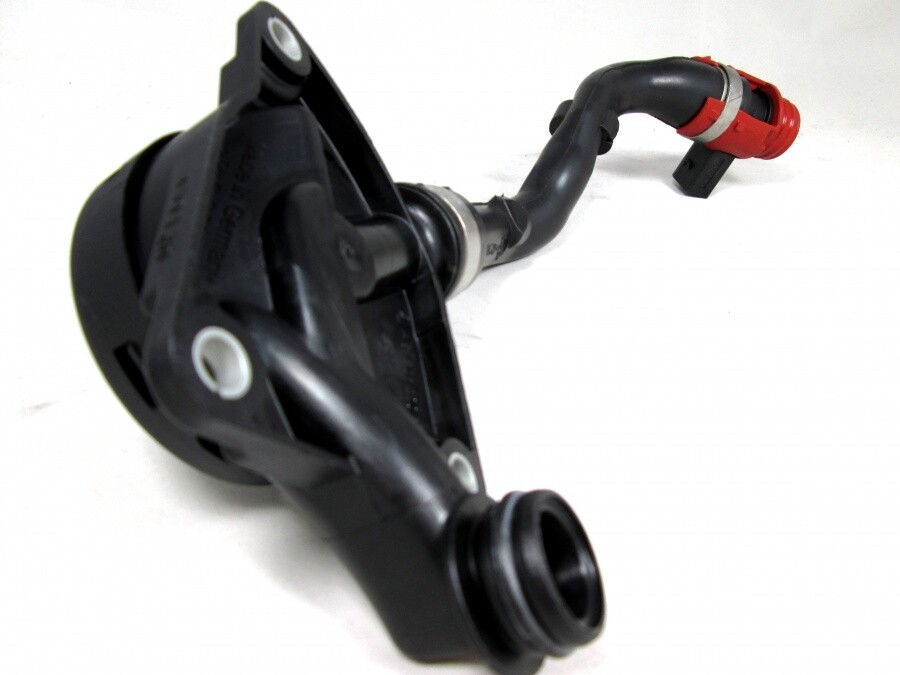 omy89ページ Turbo Intake Pipe 8-98209860-0 Fit Isuzu D-max 4JK1 4JJ1
