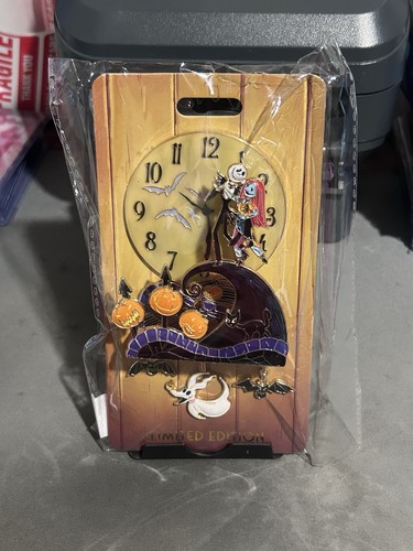 Disney D23 Expo 2024 Nightmare Before Christmas Cuckoo Clock Pin WDI MOG LE 400 - Picture 2 of 4