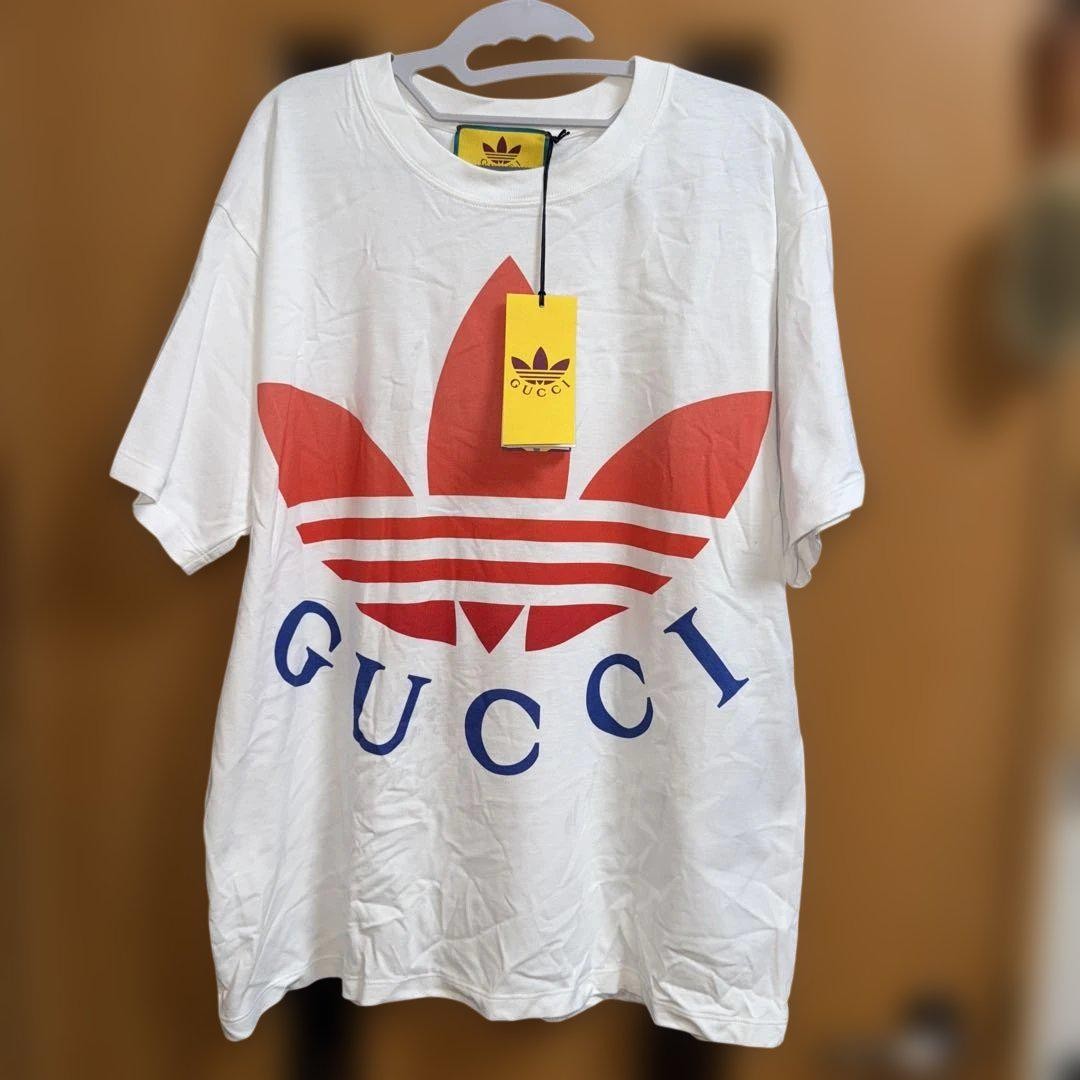 Stylish Adidas x Gucci Logo T-Shirt for Men and Women