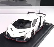 Lamborghini Veneno 1/43 Scale Model Car by LookSmart