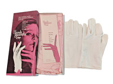 VINTAGE LADIES ISOTONER GLOVES  FOR HANDS BEAUTIFUL  BY ARIS/ONE SIZE