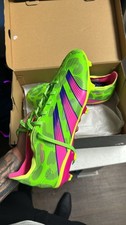 PREDATOR LEAGUE FIRM GROUND FOOTBALL BOOTS / MENS SIZE 10