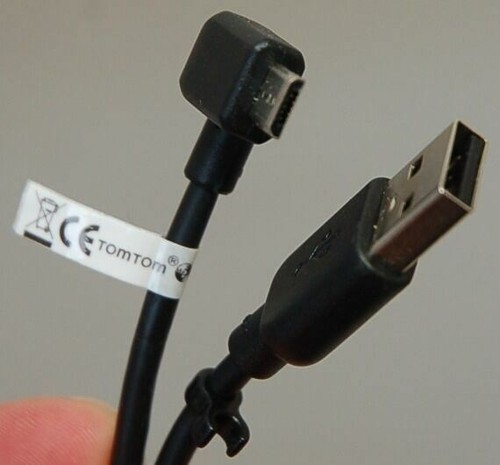 GENUINE TomTom VIA Micro-USB Sync Data Cable VIA 1535TM 1435TM 1605M 1625TM 130 - Picture 3 of 3