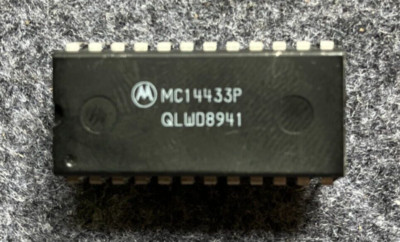 MC14433P Motorola 3,5 digit A/D converter DIP24