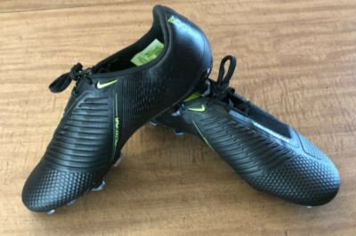 Nike Phantom Venom Elite FG Soccer Cleat Black Volt Men's Size 5.5 AO7540-007