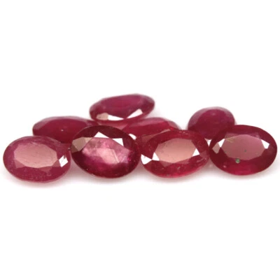 1 Ovaler roter Mozambique Rubin ca. 6 x 8 mm 1,40 - 1,50 Carat - Bild 1 von 3