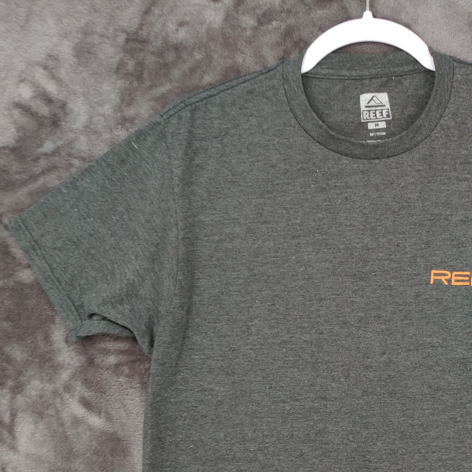 Reef TShirt Gray Short Sleeve Crewneck Logo Casual Surf Skate Medium Blend