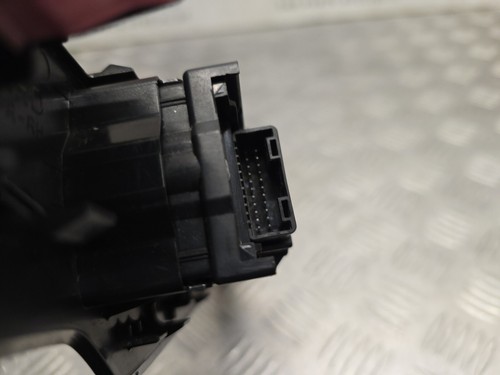 LEXUS IS300H MK3 2013-2017 GENUINE DRIVERS FRONT 4 WAY WINDOW SWITCH 84040-53250 - Picture 8 of 11