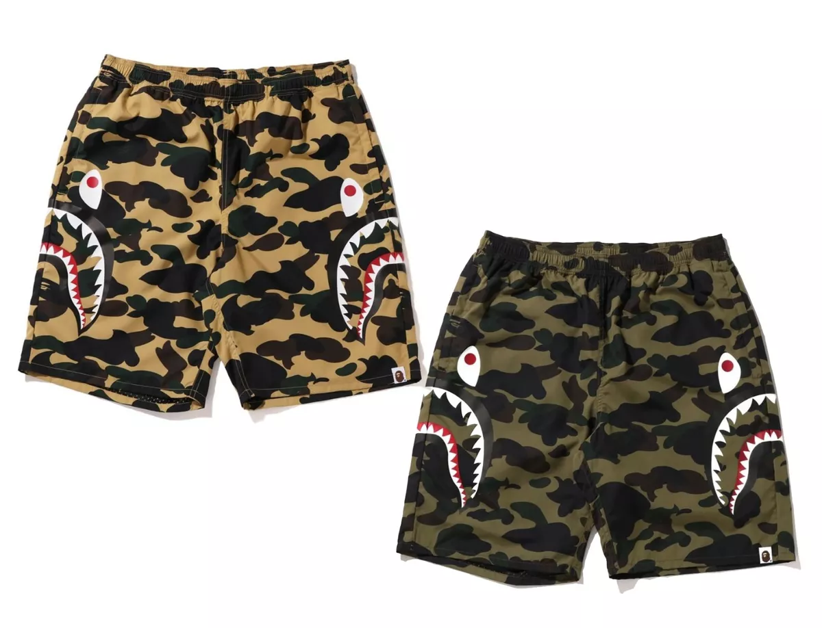 A BATHING APE Men's 1ST CAMO SIDE SHARK BEACH SHORTS Green / Yellow  1I30153020