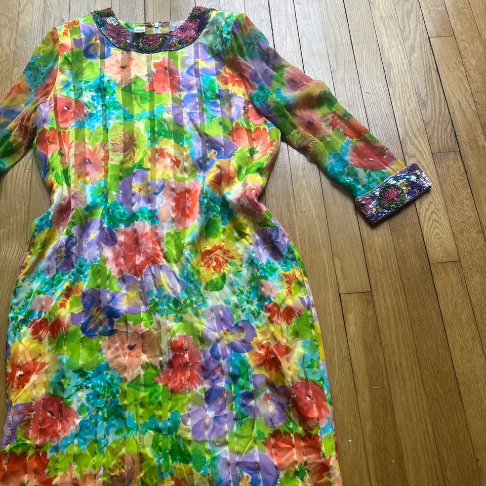 复古 20 世纪 80 年代 Bill Blass Neiman Marcus 16 码花卉丝绸金属串珠连衣裙 — 第 4/4 张图片