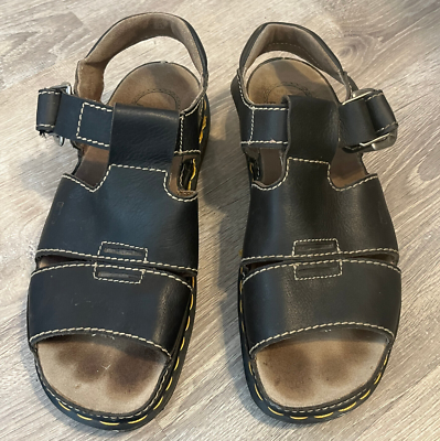 Dr. Martens Fisherman Leather Sandals 9667 Chunky Platform  display picture 1