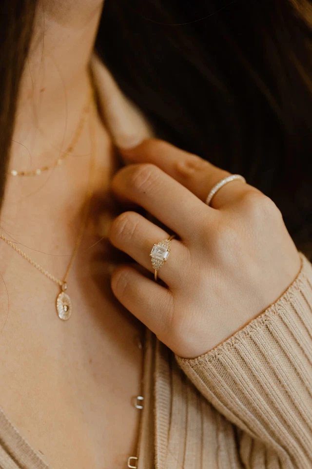 Art Deco 1.0Ct Emerald Cut CZ 14K Yellow Gold Over Engagement Wedding Ring - Image 4 of 4