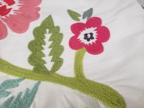 Almohada de granero de cerámica PB TEEN flor falsa verde rosa bordado 12" x 15" - Imagen 4 de 11