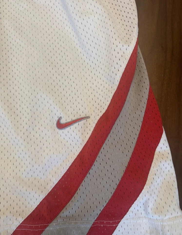 Pantalones Cortos de Baloncesto Nike Ohio State Buckeyes Malla Auténticos Etiquetados Foto 2 de 4