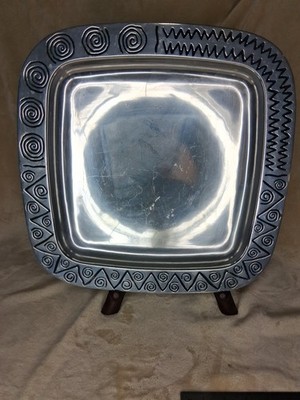 Wilton Armetale Reggae  2 QT #820074 Square Serving Platter Made in USA