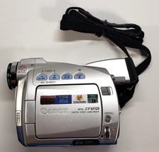 Canon ZR65mc Mini DV Digital Video Recorder Camcorder Only - For Parts or Repair