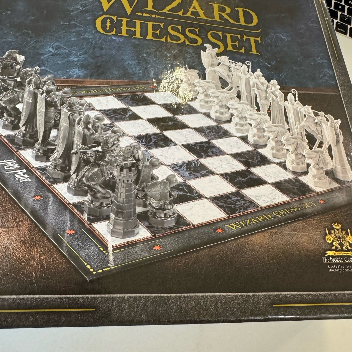 Vtg Noble Collection Harry Potter Wizard Chess Set Complete Board