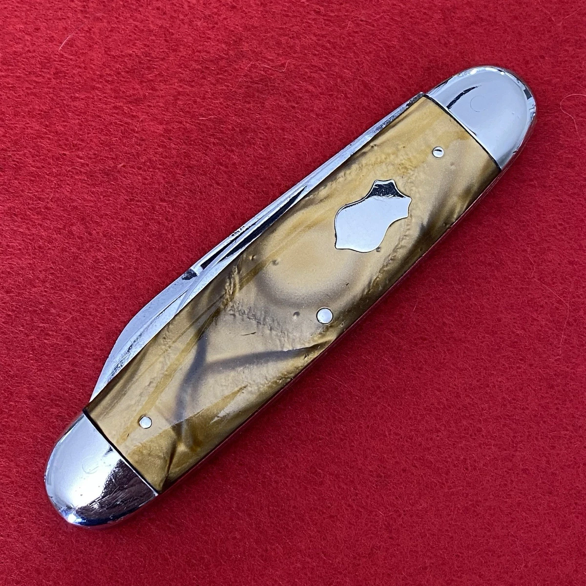 Remington Collectible Vintage Factory Manufactured Folding Knives 