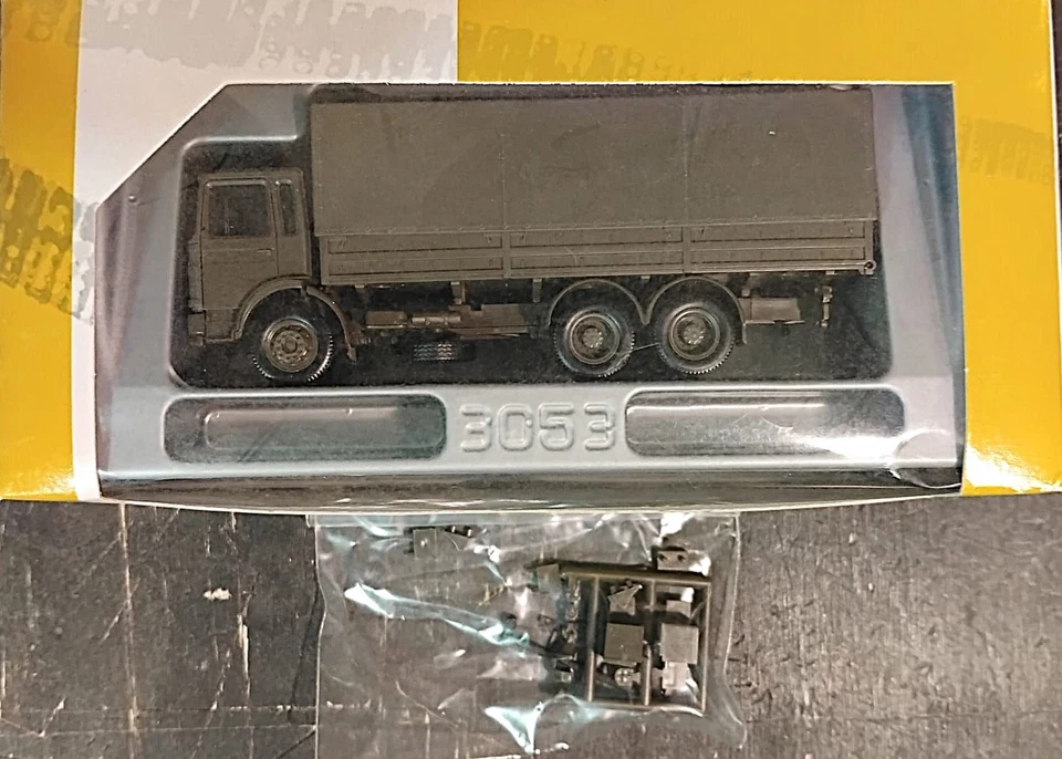 HERPA MINITANKS 743853 Camion militare 3 assi MAN LE 2000 LKW - scala H0 - Immagine 3 di 4